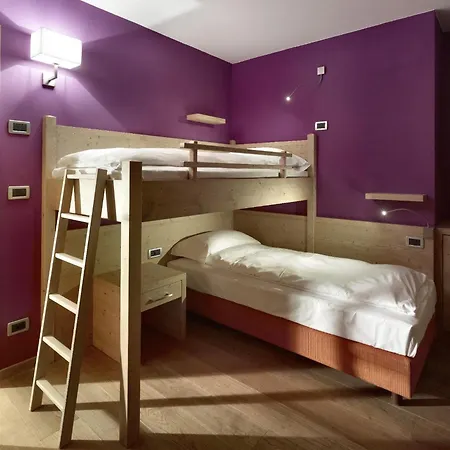 Apart Otel Color