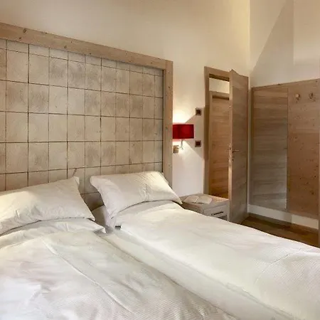Apart Otel Color